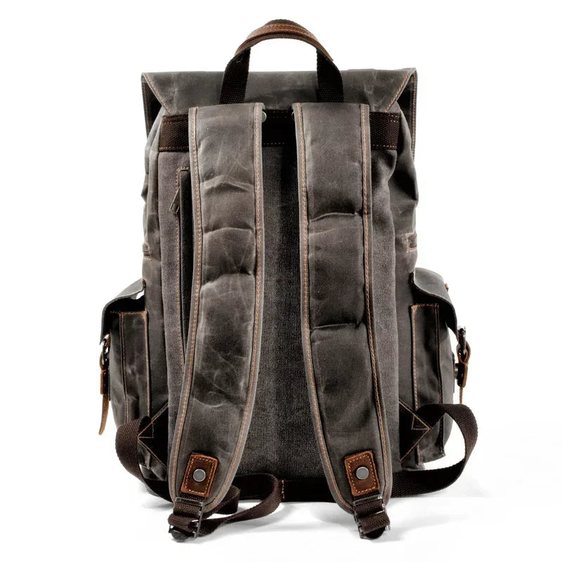 VINTAGE CANVAS BACKPACK | BROOKSTONE